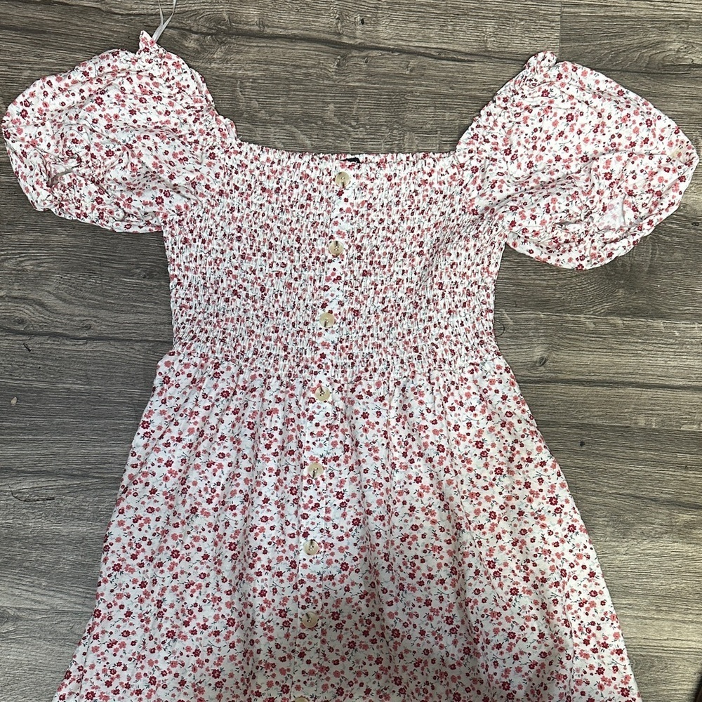 Sweet Rain Floral Pink Dress with Puff Sleeves - Picture 2 of 8